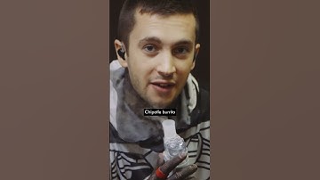More from the #Blurryface archives, a dressing room in 2015.