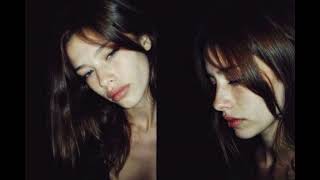 Side profile of a GODDESS !!