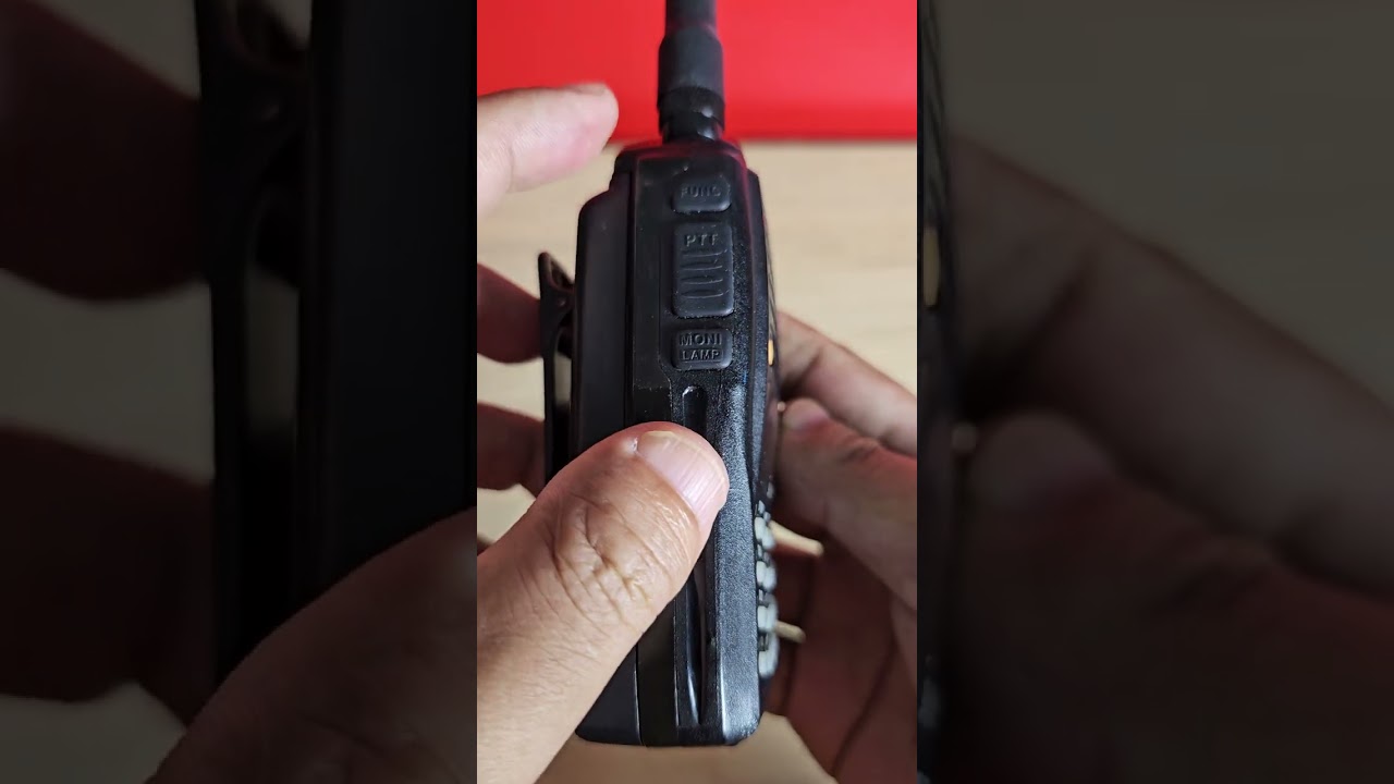 วิธีเปิดไฟหน้าจอ Light Alinco DJ V17