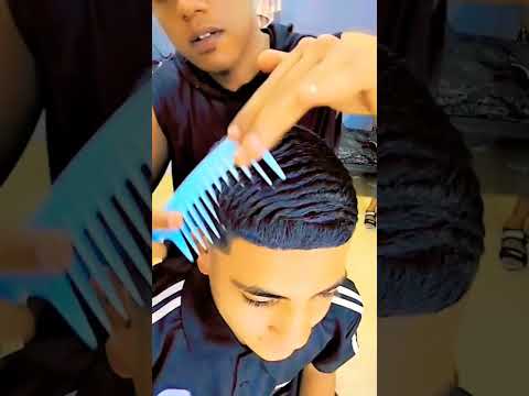 كينج اللعبه معايه الشفره  مشاهير حلاقين مصر