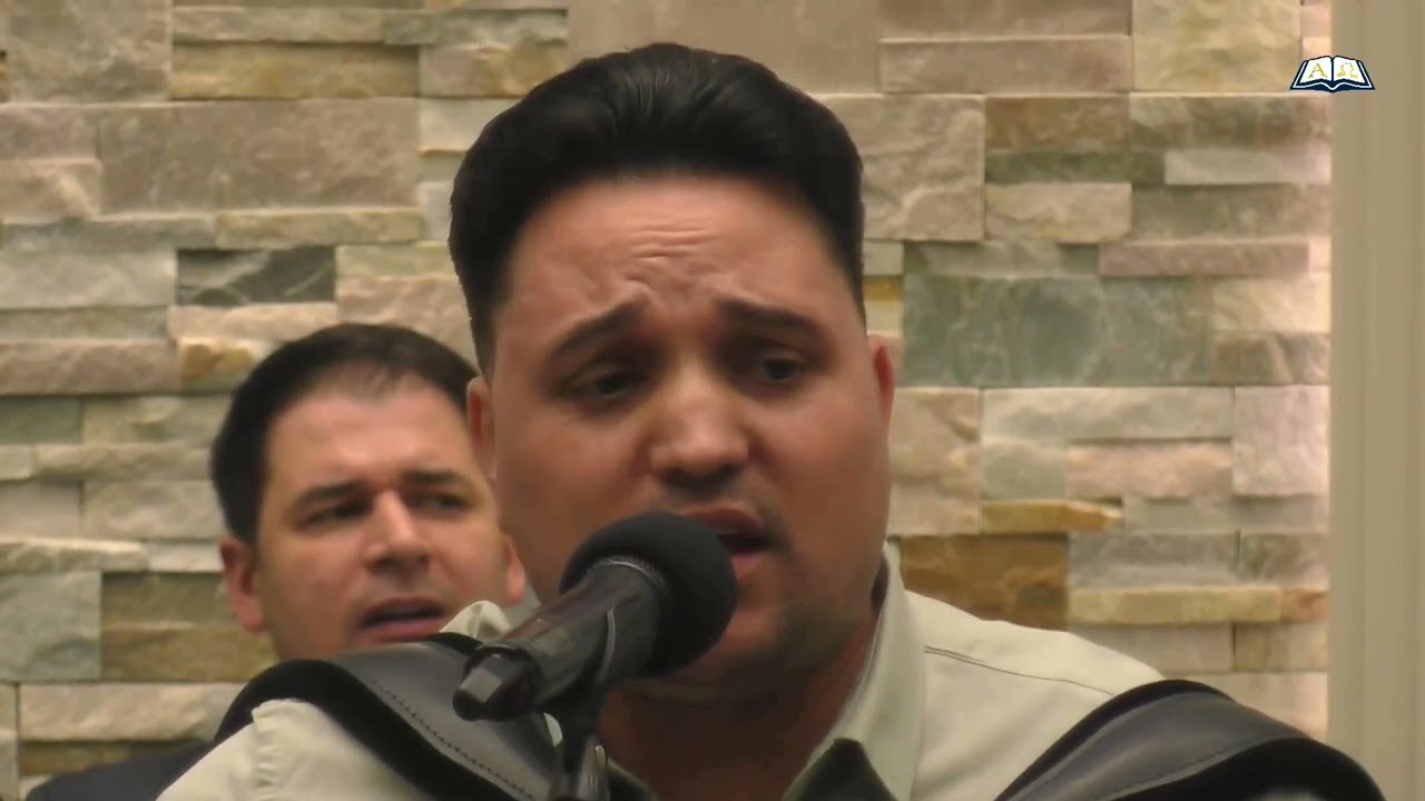 Fratii Strugariu - „ Azi iti vorbeste Isus fiul meu nu te teme “