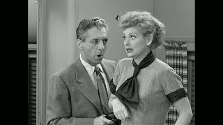 I LOVE LUCY - "Lucy Unknowingly Helps a Jewel Thief on a Train" - 1955