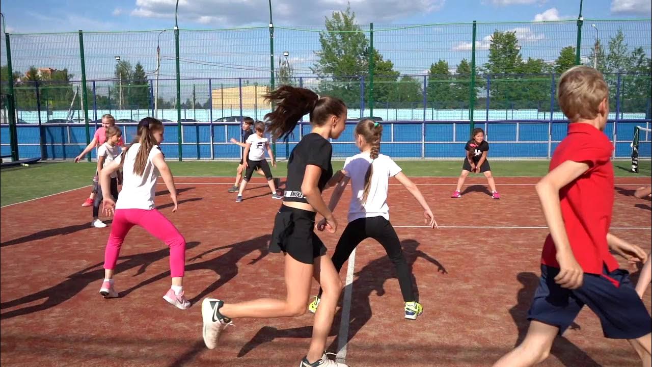 Спортивный кэмп. Summer sport camp. Спортивный кэмп. Спортивный кэмп. Спортивный лагерь пески ленинградская область.