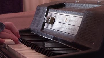 Wurlitzer Electric Piano 🎹  -- Ambient Improvisation -- 1 Hour