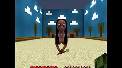 Playing Squid and MoMo in Minecraft