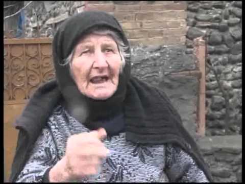 ნახევრად უსახურავო სახლში მცხოვრები სიფრაშვილების ოჯახი