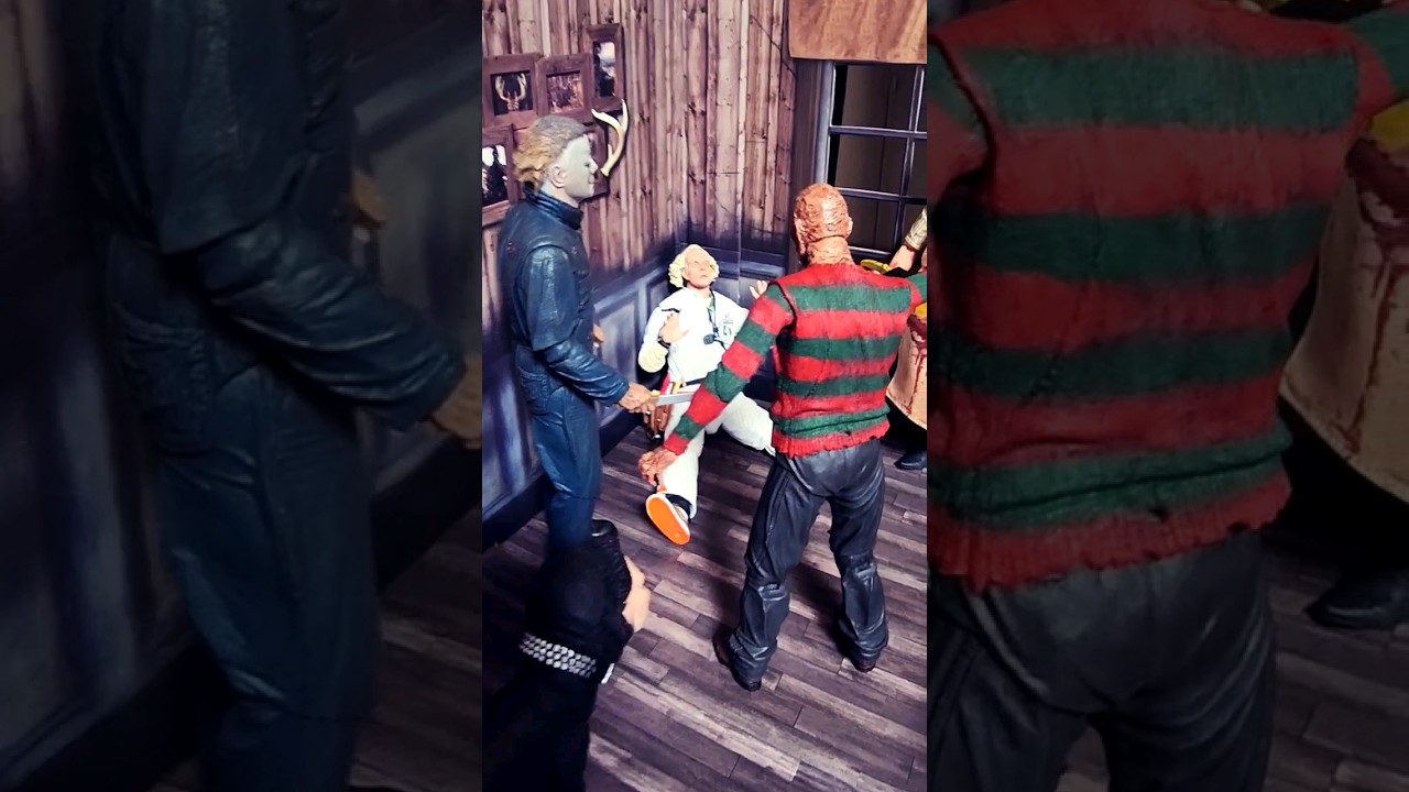 Halloween Cabin #actionfigures #neca #horrormovies #shortvideo  #michaelmyers #horrorfigures