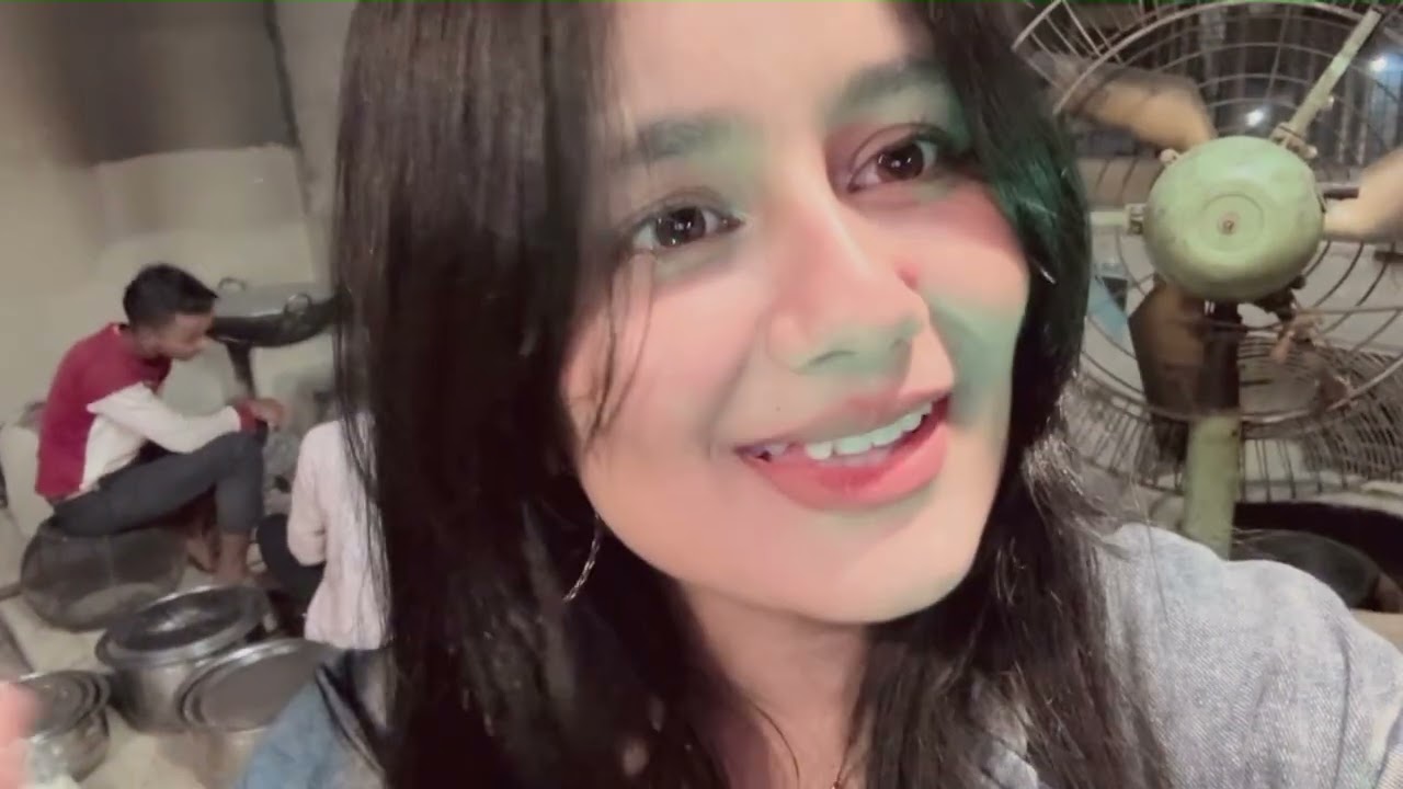 Green Lemon Bareilly || Arunima Sharma || Vlog || Day Out 