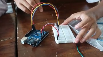 Vlog Informatika Kelompok 5 (IX C)