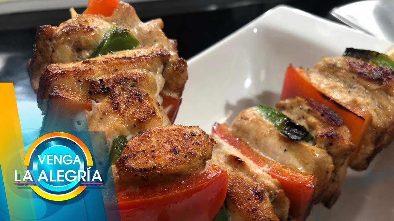 ¿Te gusta la comida tailandesa? Aprende a preparar estas Brochetas de pollo zatay. |Venga La Alegría tabata jalil instagram photos