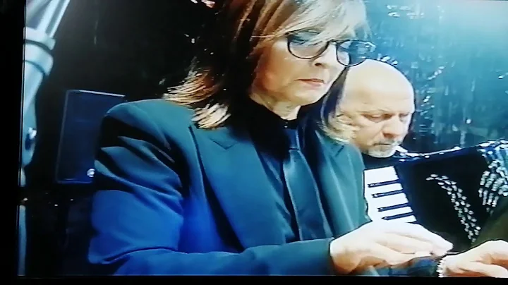 Concerto di fisarmonica con il maestro Angelo card...