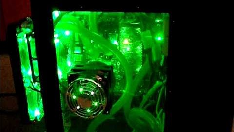 Side window fan on Borg Cube Computer Mod - Borg Tech