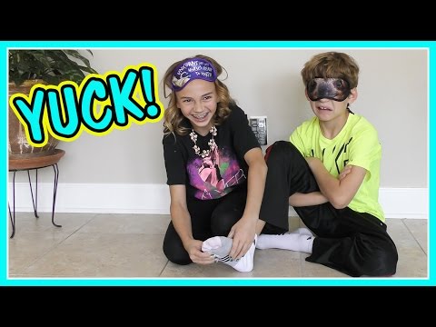 WHAT'S IN MY SOCK CHALLENGE | We Are The Davises