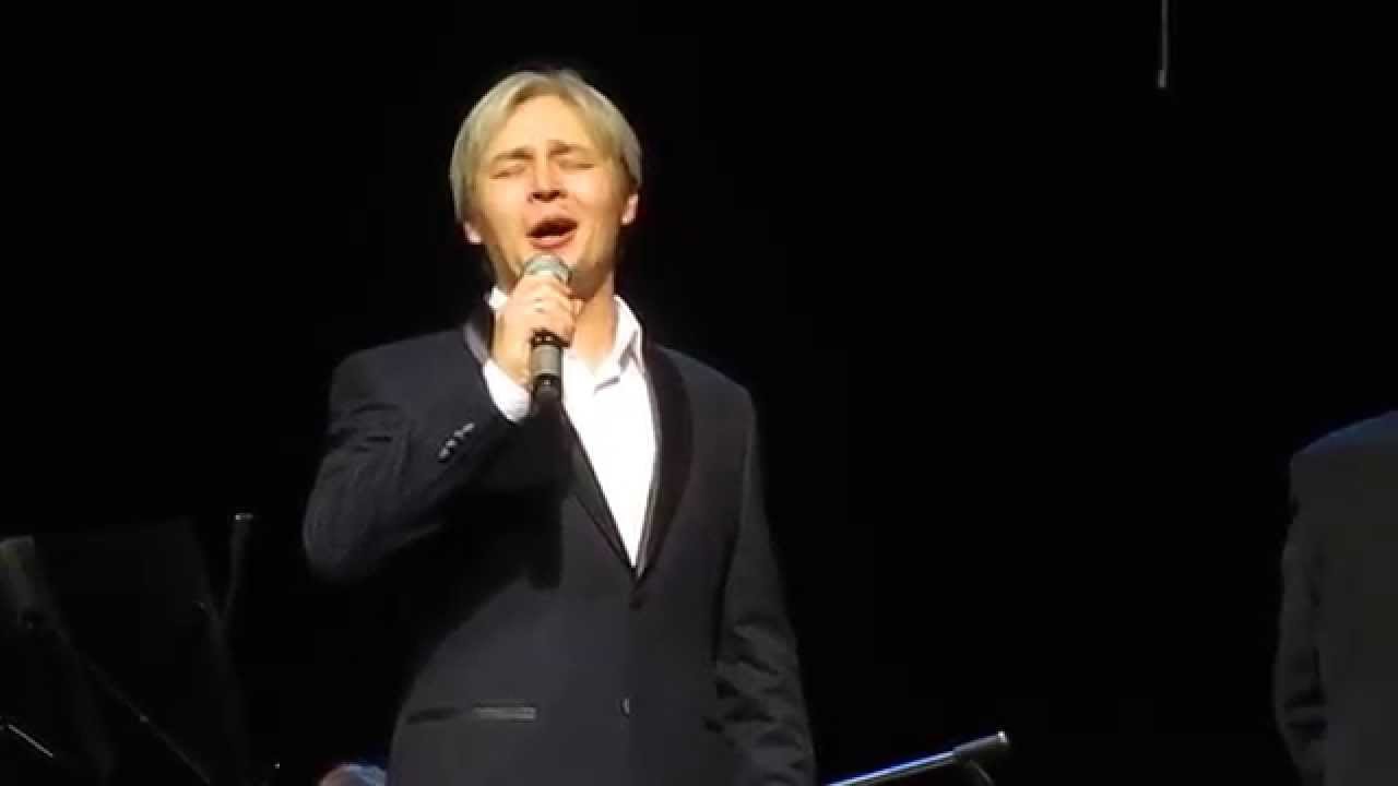 Сергей Зыков поет песни Сергея Есенина - YouTube