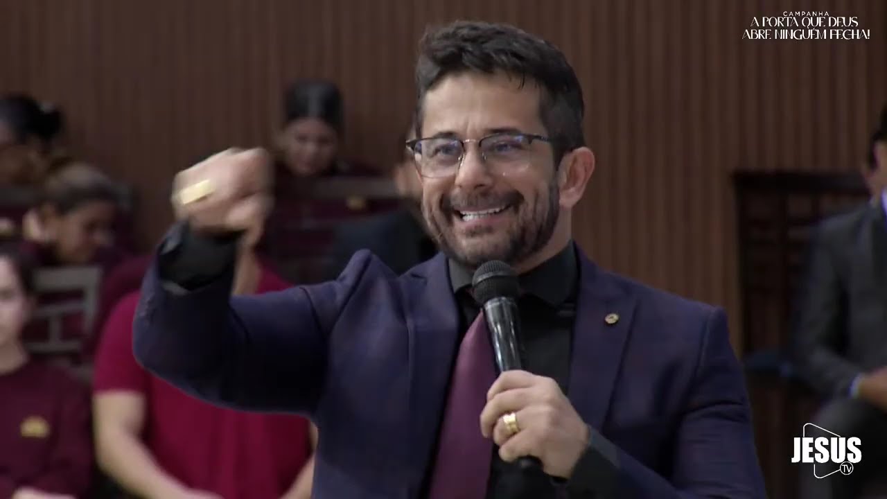 Feche A Porta Para Tudo Que  Te Prejudica E Abra A Porta Para Aquele Que Te Favorece