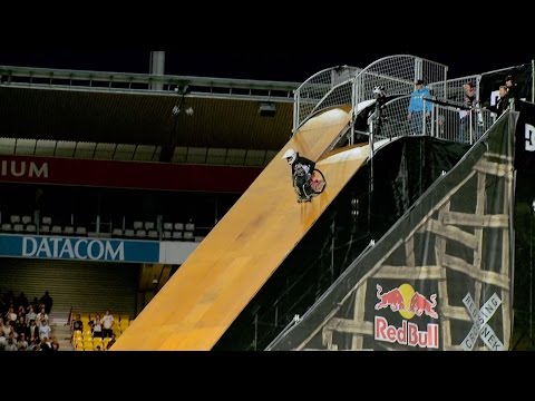 Video: Aaron Fotheringham Makulerer Skateparken - I Rullestolen Sin - Matador Network