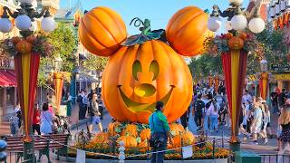 Early Morning Disneyland Walkthrough - October 2026 - Halloween Pumpkins & Christmas Snow [4K]