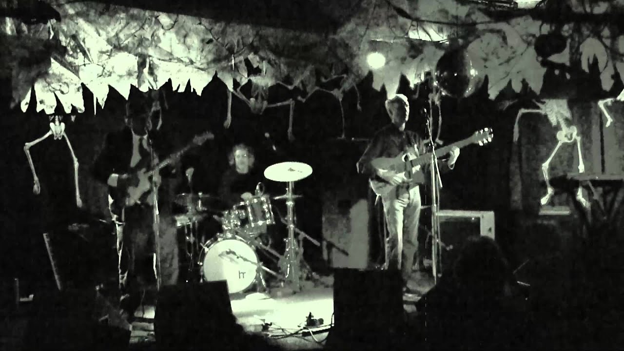 Guarda VYTO B and THE BAND THAT NEVER MADE IT rock the EMPTY BOTTLE with 'MIND AND SOUL' su YouTube Guarda VYTO B and THE BAND THAT NEVER MADE IT rock the EMPTY BOTTLE with 'MIND AND SOUL' su YouTube