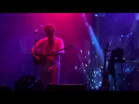 Yüzyüzeyken Konuşuruz - Uykusuz ve Dengesiz (Live - 2024)