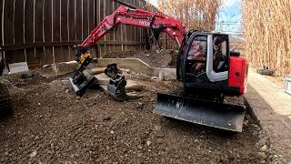 Ausbub Verteilen Und Planieren Mit Dem Planierhobel Prinoth, Volvo, Hitachi