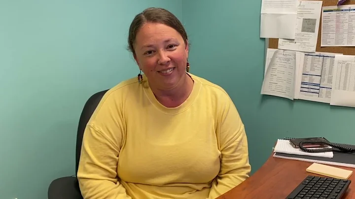 Now Just One Minute Episode 7 - Sarah Nelson