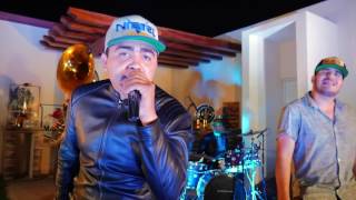 Video thumbnail of "Los tiempos han cambiado - Grupo Nivel 21 ft  Colmillo Norteño"