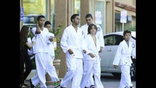 Jackson kids out in karate new *RARE PICS*