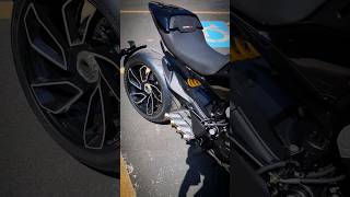 2023 Diavel V4 with Akrapovic racing exhaust!