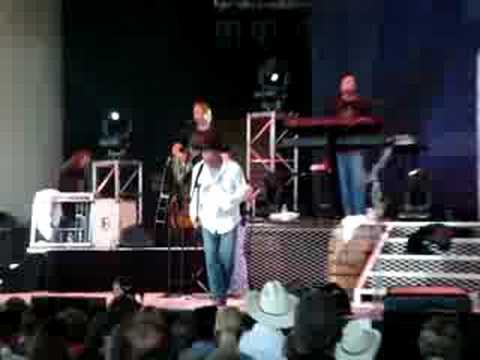 Montgomery Gentry 8/2/08 @ Verizon Wireless, Noble...