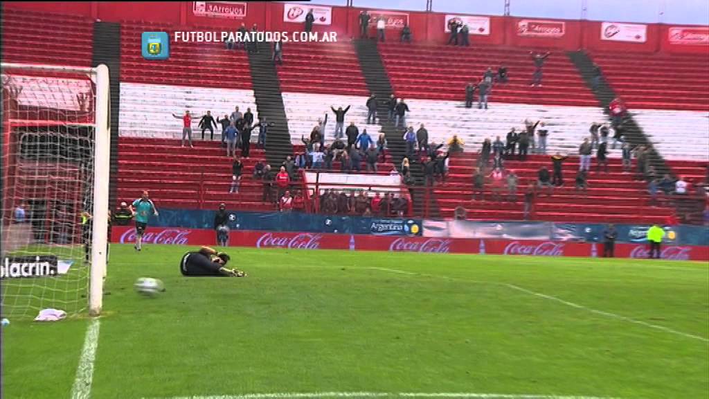 La definición por penales. Huracán 2 (3) - Banfield 2 (2). Octavos. Copa Argentina. FPT.