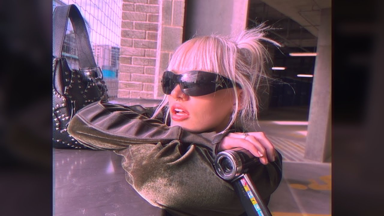 (FREE) 01099 x Sampagne x Ski Aggu Type Beat - "Martini"