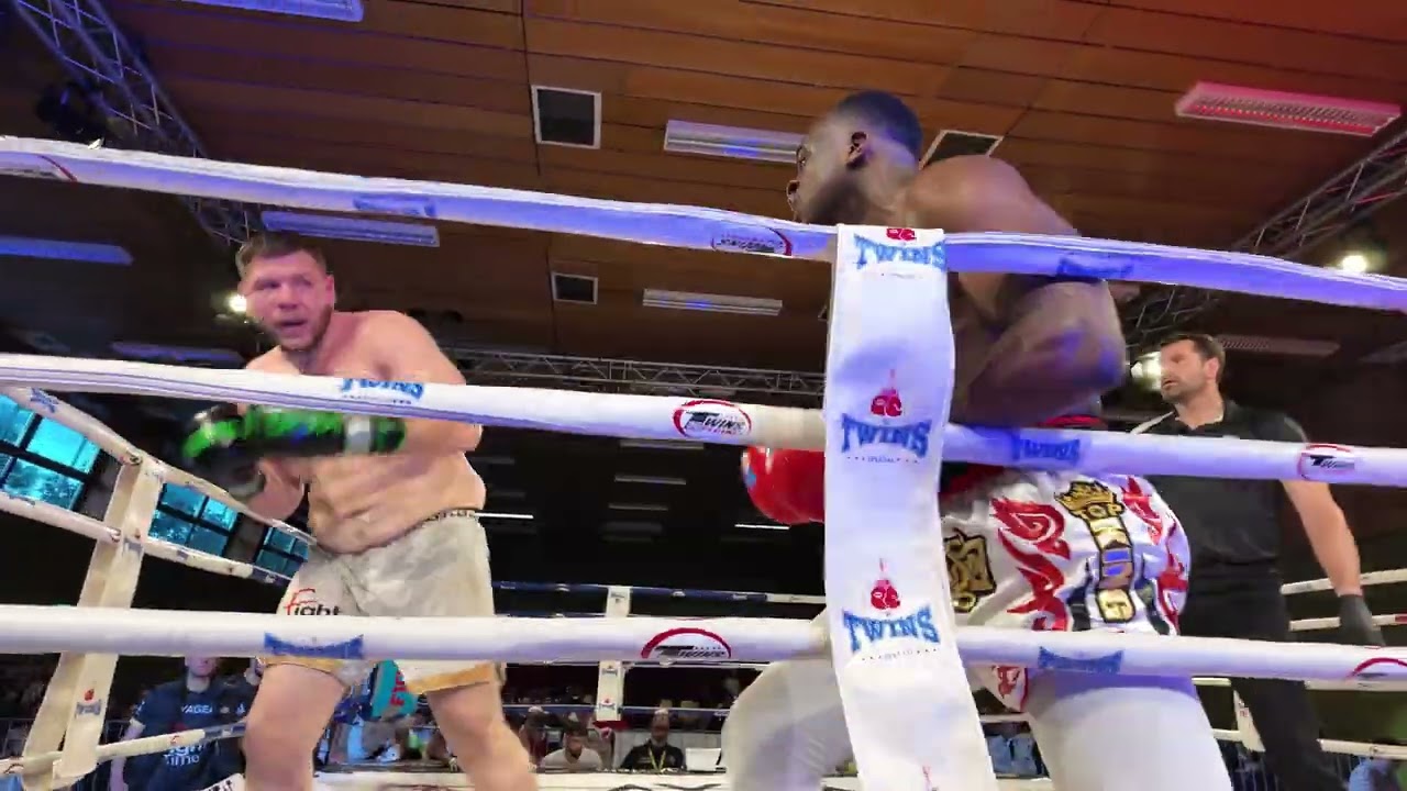 OLDFASHIONMMA - Oliver Zoltan Lehoczki vs. Sarif Adjenasa | It’s Fight Time | Mai 2025