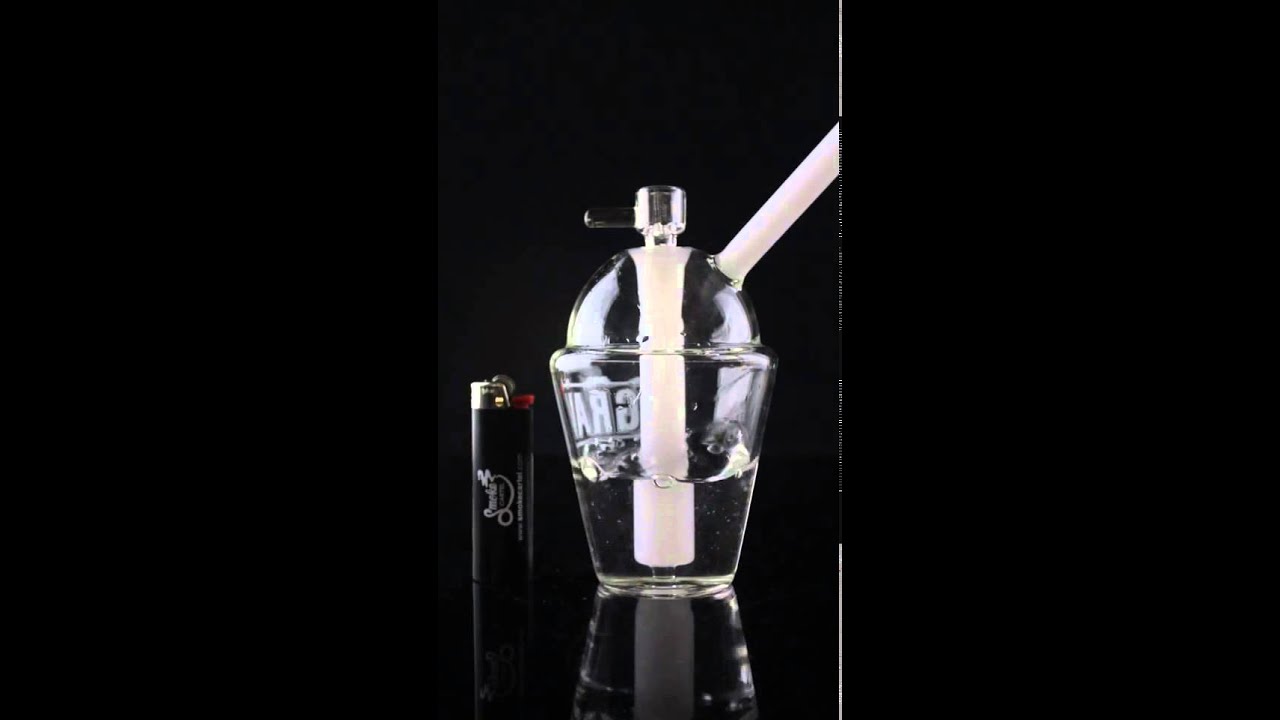 Grav Labs "Icee" Cup Water Pipe with Black or White Accents