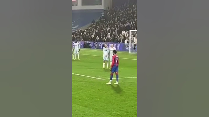 Olise's wonderful free kick #shorts
