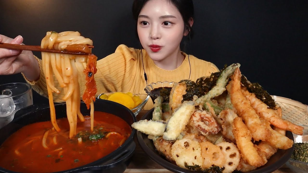 SUB)Tendon Kimchi Udon Mukbang ASMR Eating Sounds - YouTube