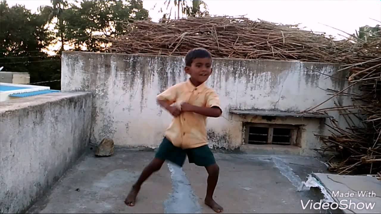 PAKKA LOCAL (video song FULL HD)