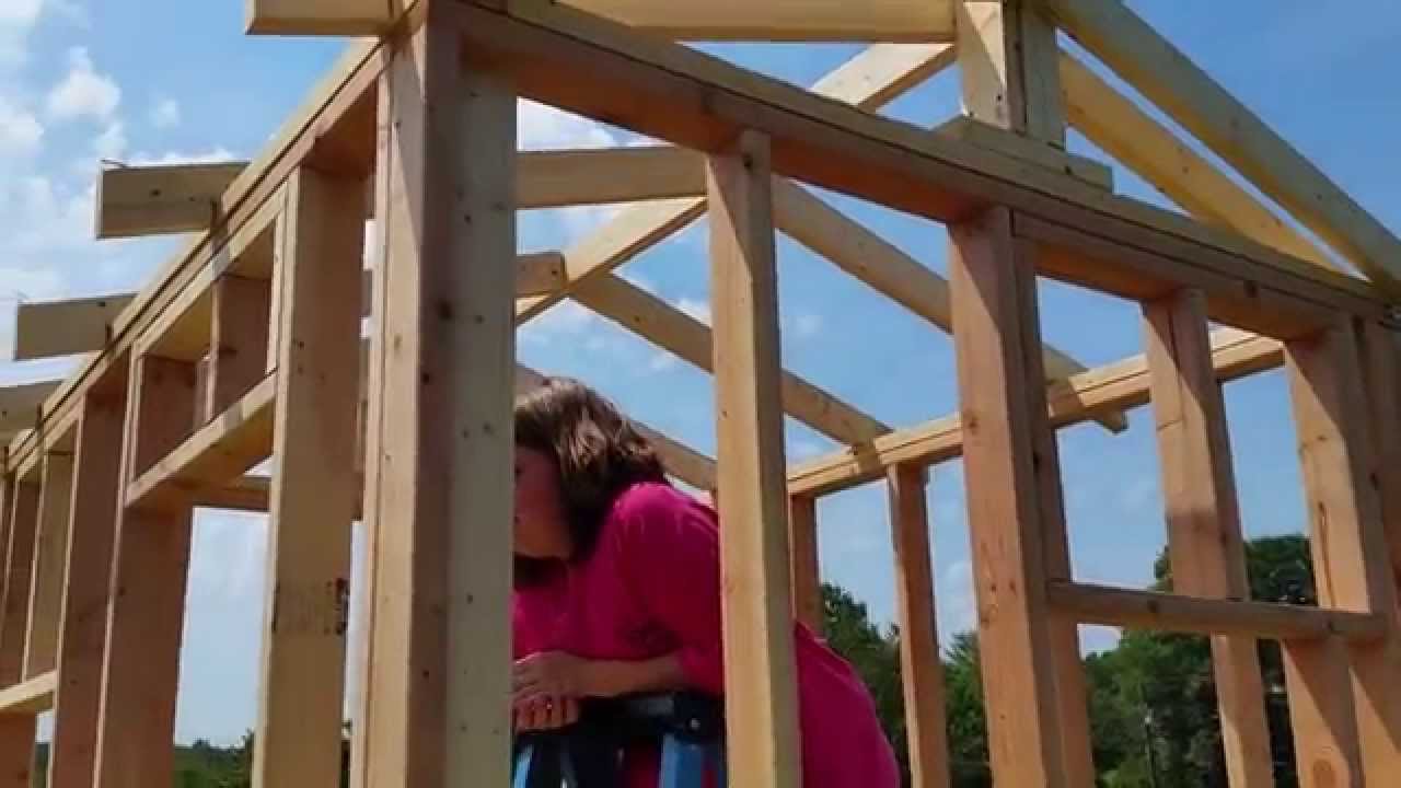 How to build a shed/playhouse chapter 3: roof rafters ...