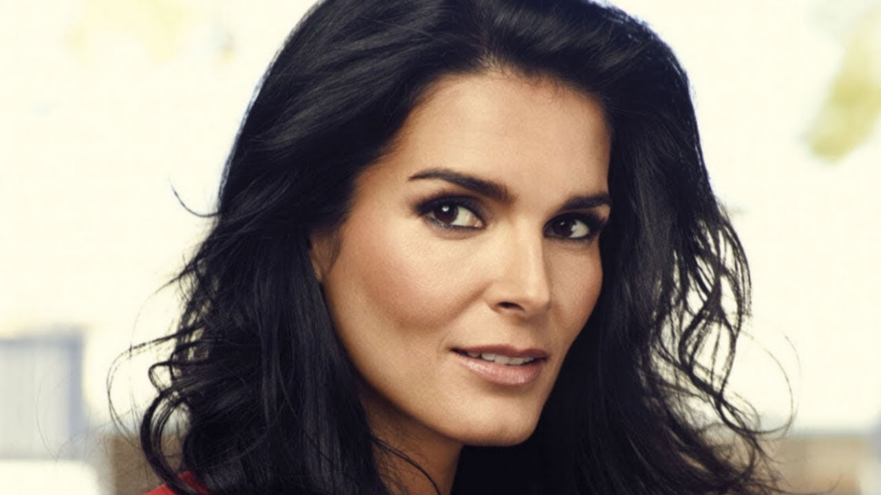 Angie Harmon Goes TOPLESS, Try Not TO Gasp..Take a look