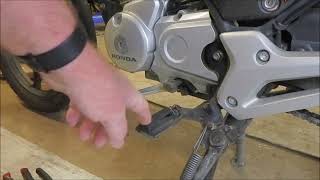 Honda CB125E - How To Replace Your Foot Peg Rubbers