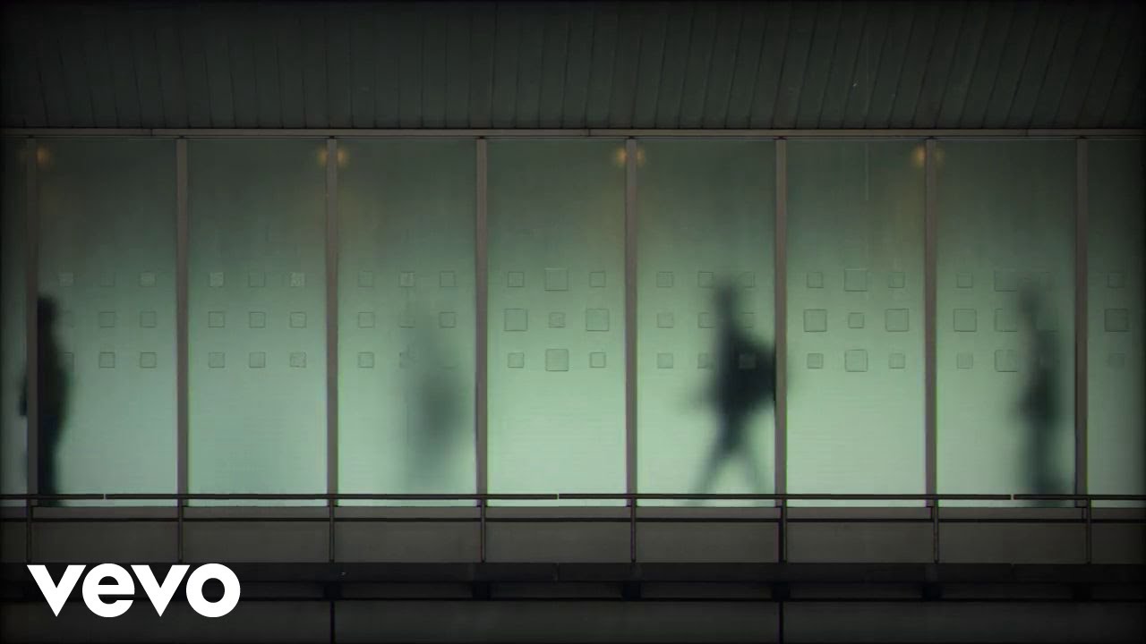 Majke - Krvarim Od Dosade