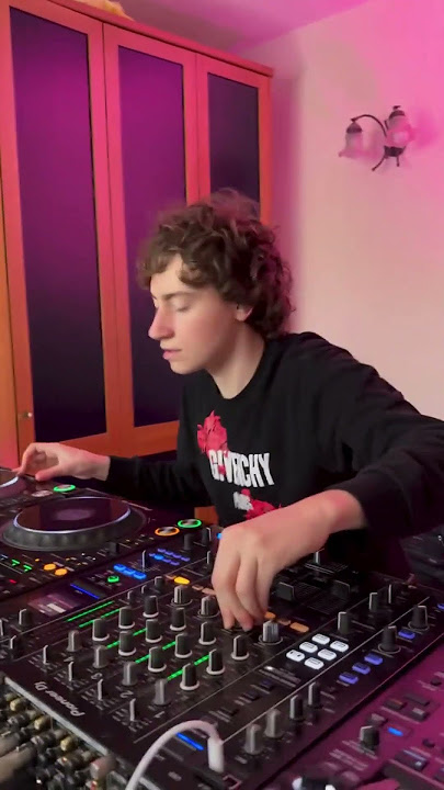 What Happens When You Try to Beat Your Previous DJing Performance?