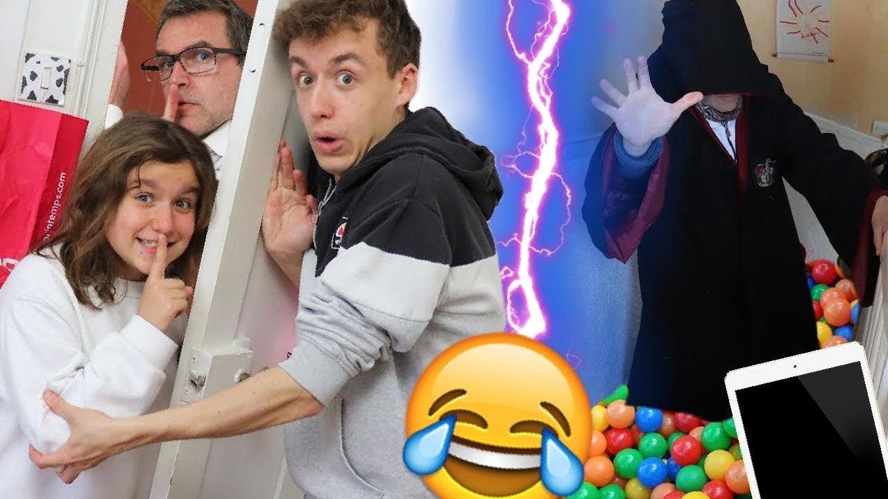 UN MYSTERIEUX VOLEUR S'INVITE CHEZ NOUS ! TROP DROLE !!! [SKETCH]