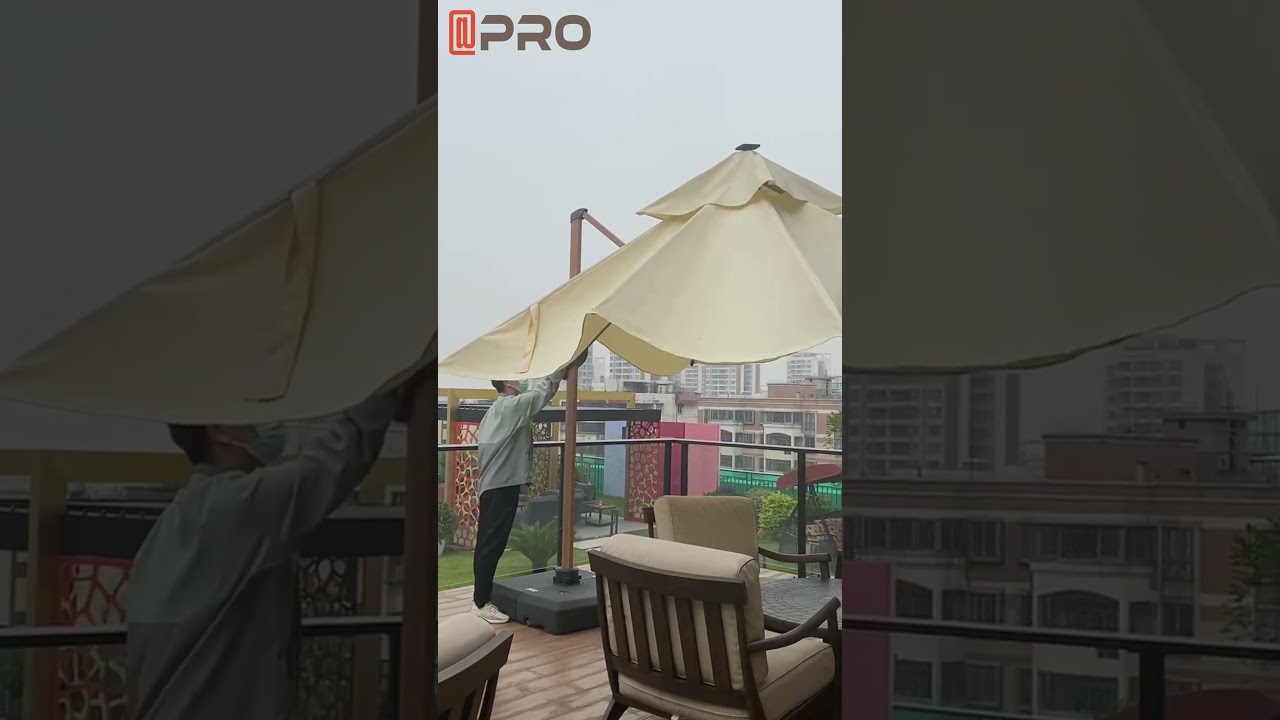 Retractable Garden Umbrella
