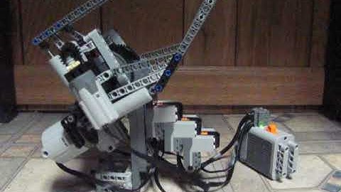 Prototype Hand, Vid1: LEGO Technic/Power Functions - 2011