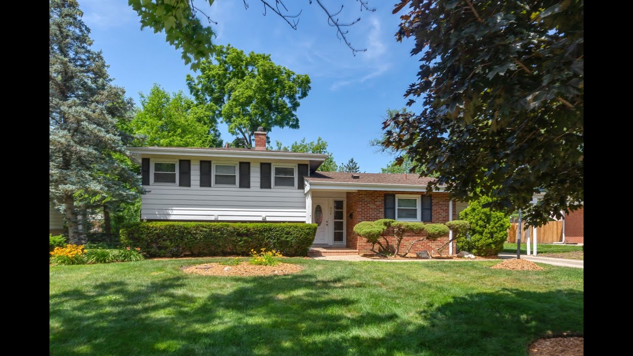 Shannon Towson|956 Brookside Lane|Deerfield, IL