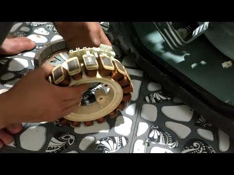 Video Sửa máy giặt Samsung inverter vắt không được. Moto... - youtube