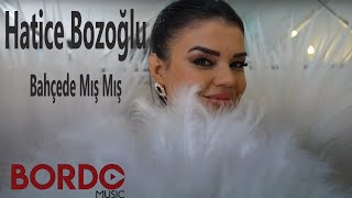 Hatice Bozoğlu - Bahçede Mış Mış Resimi
