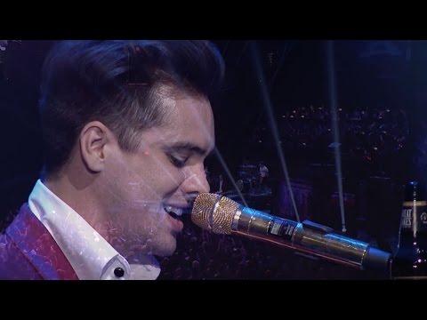 Panic! At The Disco "Bohemian Rhapsody" Live APMAs 2015