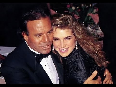 MOONLIGHT LADY - JULIO IGLESIAS LYRICS HQ