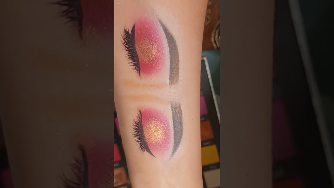 Smokey eye makeup  hand Eye Makeup practice 